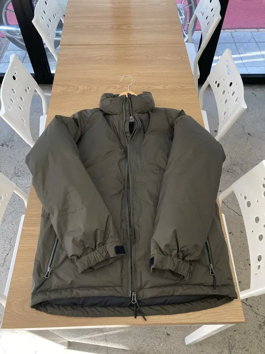 난가 NANGA AURORA STAND COLLAR DOWN JACKET